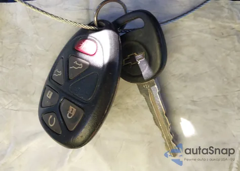 2013 Chevrolet Suburban 1500 Lt from USA, damaged, VIN 1GNSKJE77DR287442